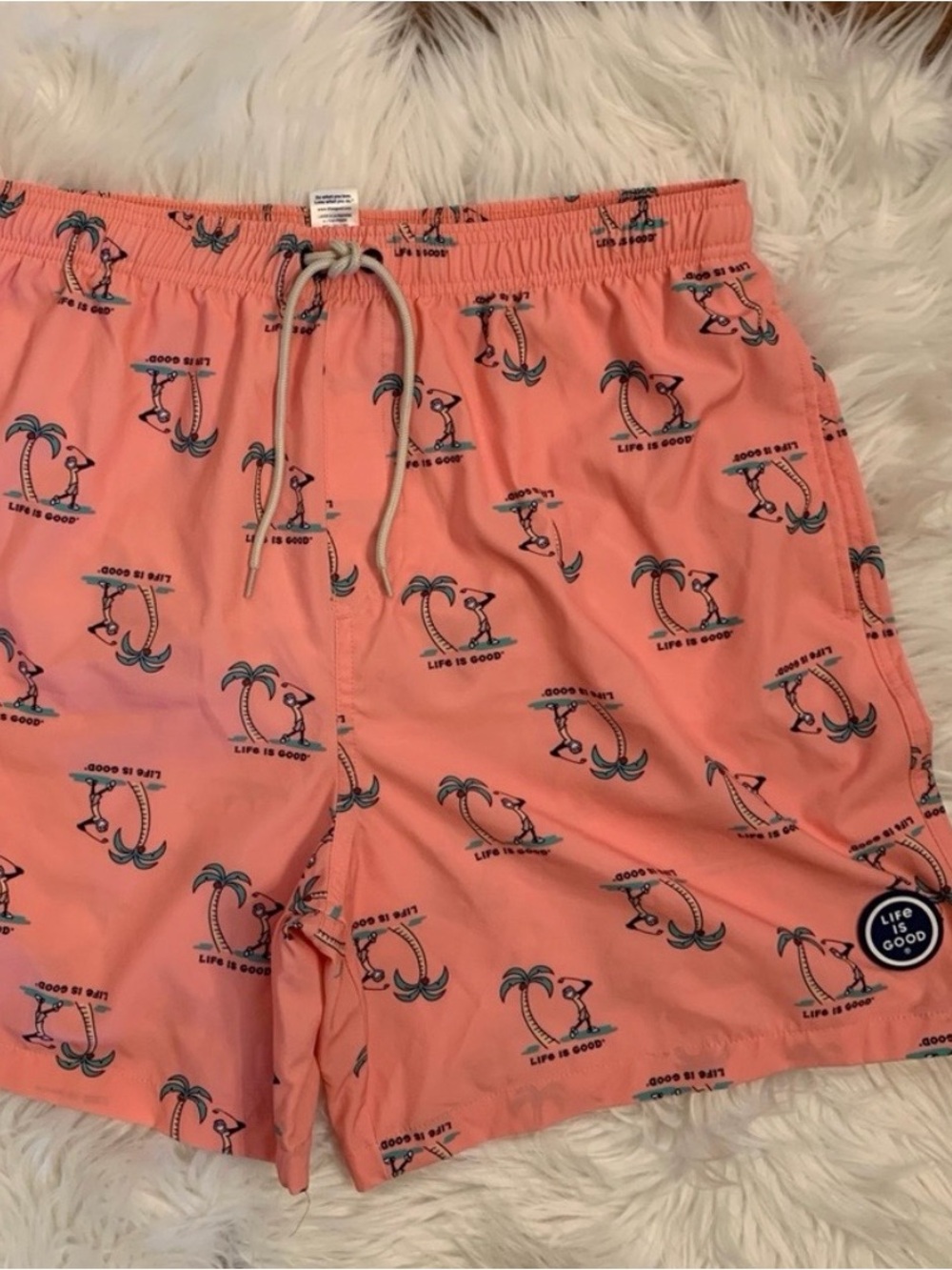 Life is Good Men’s Coral Jake Pool Party Palm Tree & Golfer XL Lined Drawstring